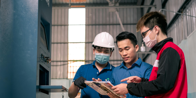 logistics coordinator​